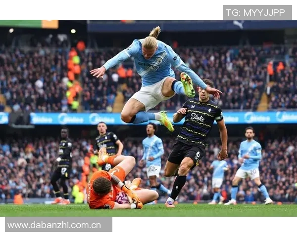 萨维尼奥续约曼城期待再创辉煌渴望赢得更多荣誉与奖杯 萨维尼奥续约曼城期待再创辉煌渴望赢得更多荣誉与奖杯