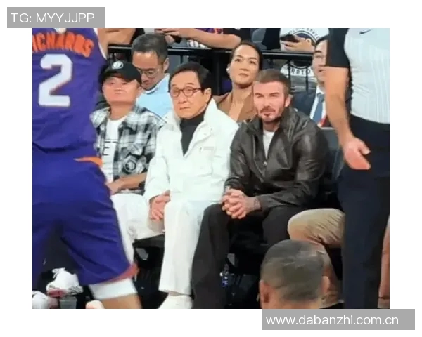 明星聚会小贝与成龙姚明奥尼尔同框自拍引发热议