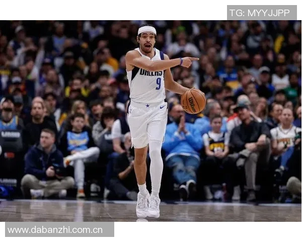 从落选秀到首发球员小内姆哈德的努力与自信之路 从落选秀到首发球员小内姆哈德的努力与自信之路