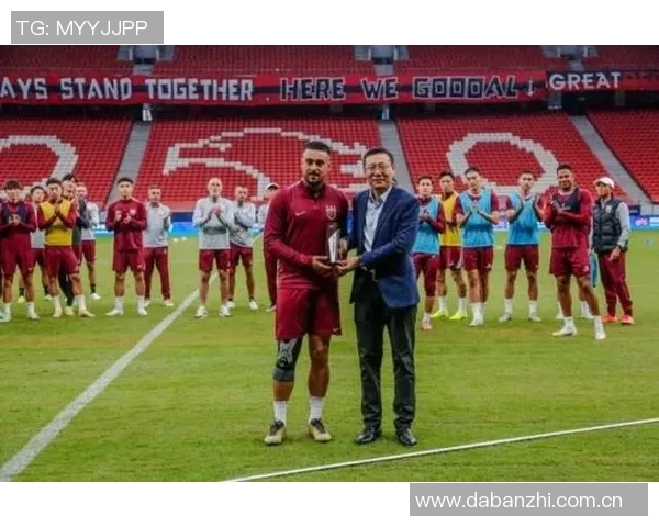 莱昂纳多坦言执教并非所愿富豪球队才有机会赢得欧冠 莱昂纳多坦言执教并非所愿富豪球队才有机会赢得欧冠