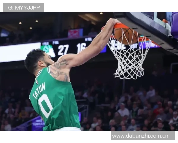 字母哥次节受伤离场前表现抢眼砍下14分5板4助让人担忧大碍是否影响后续比赛