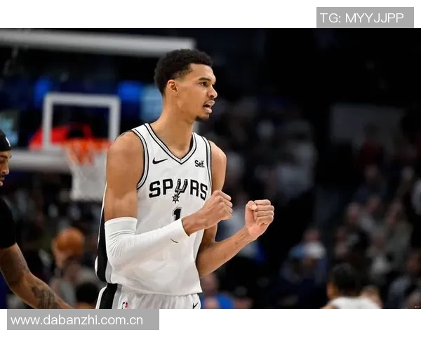 文班昨日数据确认29分11篮板9盖帽首节一次干扰未计入统计引发讨论 文班昨日数据确认29分11篮板9盖帽首节一次干扰未计入统计引发讨论