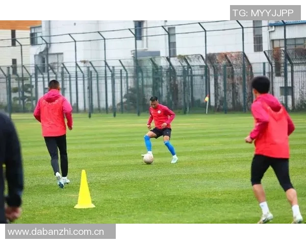 石家庄功夫冬训云南高原俱乐部积极推行阵容年轻化战略