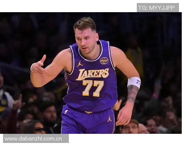 雷迪克双向合同后卫表现不佳湖人急需佩总再创奇迹逆转局势