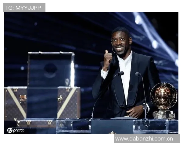 登贝莱荣获家乡城市奖章市长亲自颁发庆祝新科金球奖得主