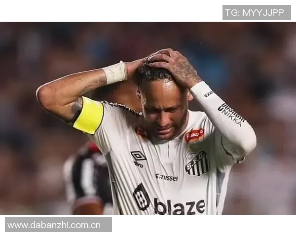 内马尔左膝手术后预计明年二月复出有望与桑托斯续约半年