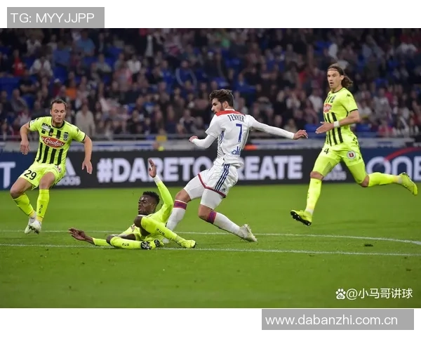 尤文图斯对阵皇马或将启用三后卫阵型伊尔迪兹与弗拉霍维奇联袂出击