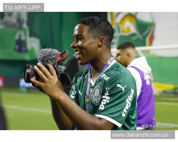 罗克谈回归巴西心态低落期待未来重返欧洲赛场再展雄风