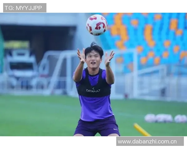 津门虎小将陈哲宣入选U22国足展现中场即插即用能力引关注